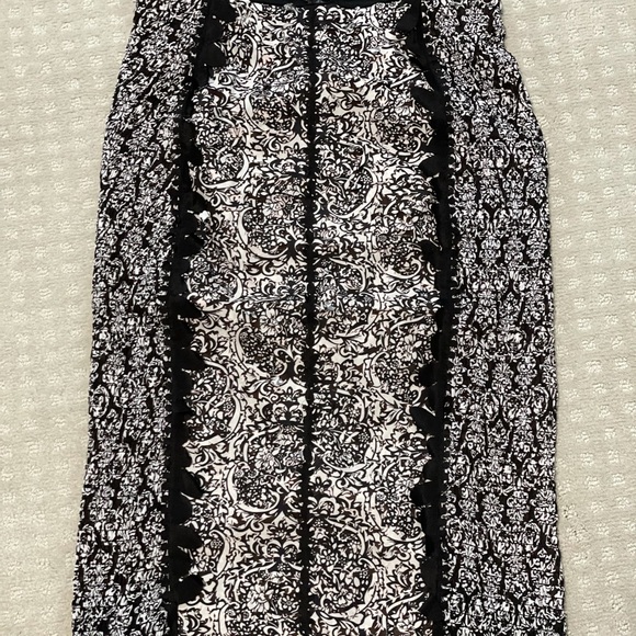 Anthropologie Byron Lars Laser Cut pencil skirt - Picture 2 of 8